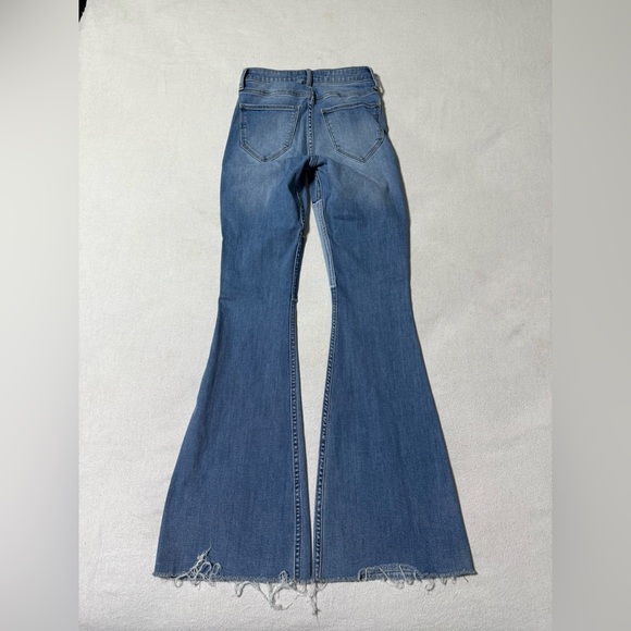 Hollister Jeans Womens 24x31 Flare‎ High Rise Patch Patchwork Blue Denim - Picture 7 of 9